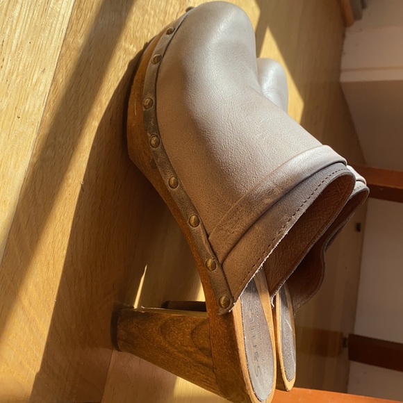 Women’s Sanita clogs - Picture 6 of 12